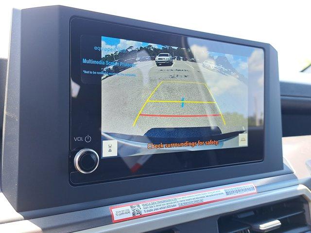 Photo of 2025 Ice Cap Toyota Tacoma