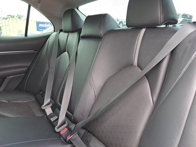 Photo of 2021 Predawn Gray Mica Toyota Camry