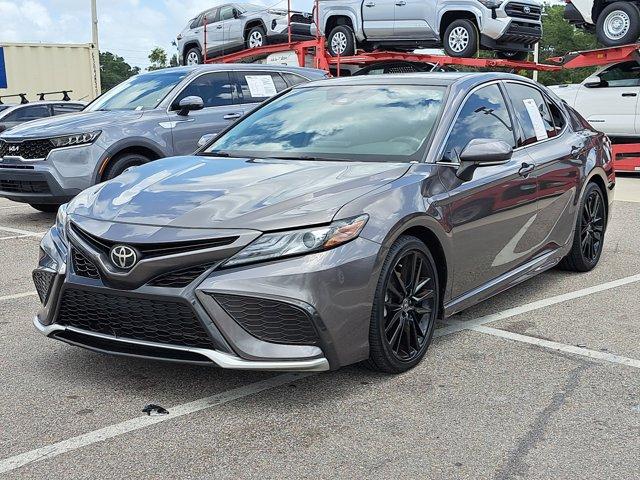 Photo of 2021 Predawn Gray Mica Toyota Camry