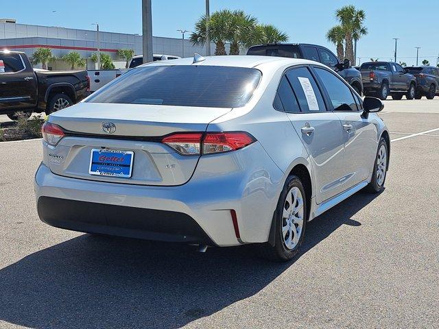Photo of 2025 Classic Silver Metallic Toyota Corolla