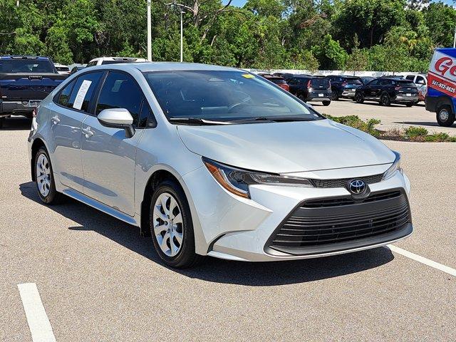 Photo of 2025 Classic Silver Metallic Toyota Corolla