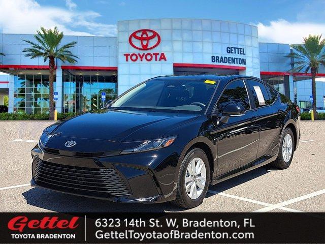 Photo of 2025 Midnight Black Metallic Toyota Camry