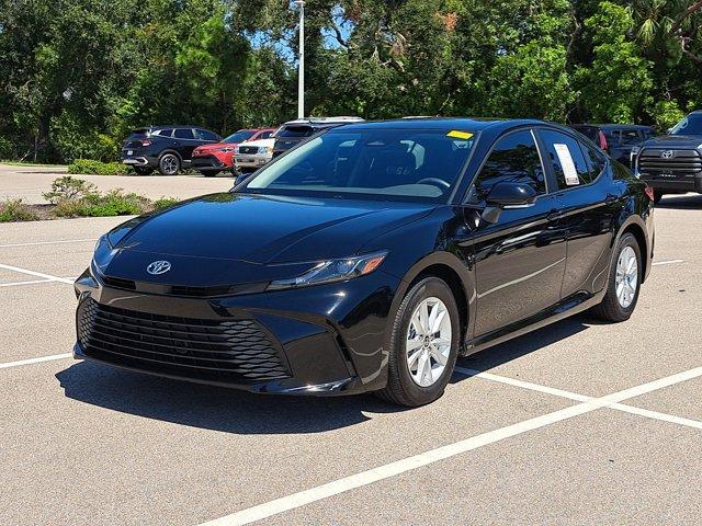 Photo of 2025 Midnight Black Metallic Toyota Camry