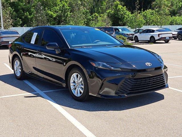 Photo of 2025 Midnight Black Metallic Toyota Camry