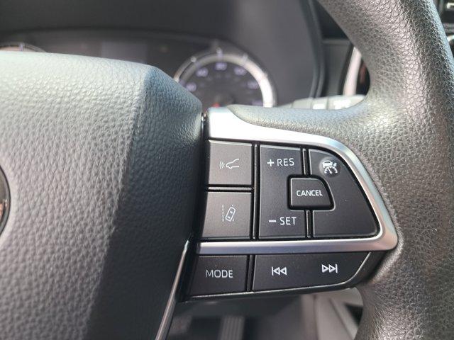 Photo of 2020 Magnetic Gray Metallic Toyota Highlander