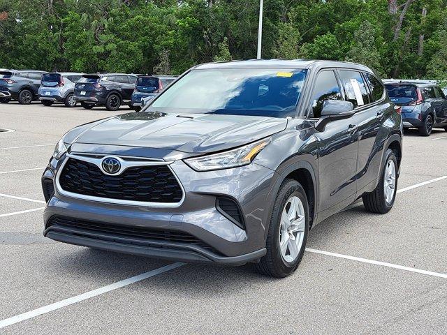 Photo of 2020 Magnetic Gray Metallic Toyota Highlander