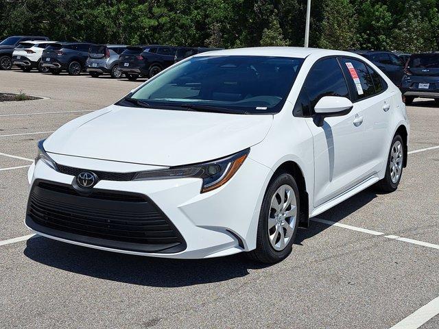 Photo of 2025 Ice Cap Toyota Corolla