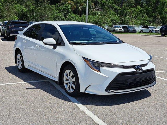 Photo of 2025 Ice Cap Toyota Corolla