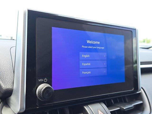 Photo of 2024 Ice Cap Toyota RAV4