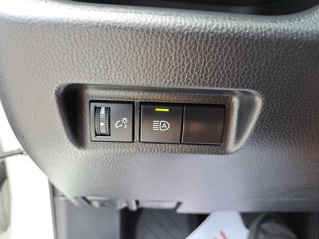 Photo of 2024 Ice Cap Toyota RAV4
