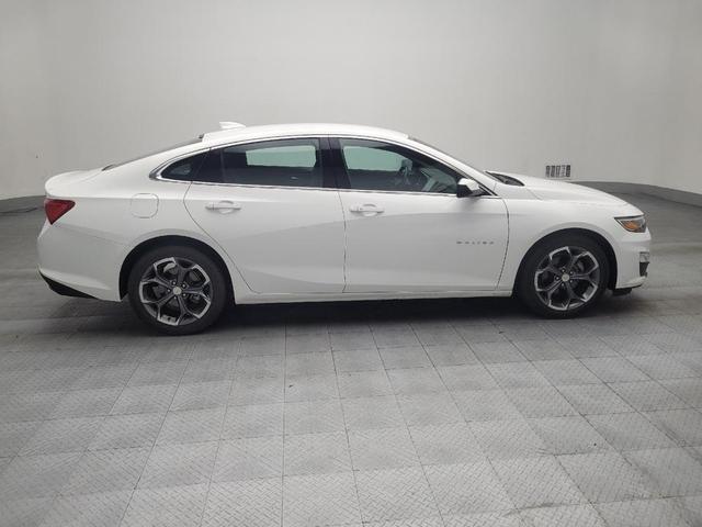 Photo of 2023 Summit White Chevrolet Malibu
