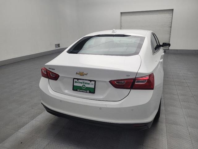 Photo of 2023 Summit White Chevrolet Malibu