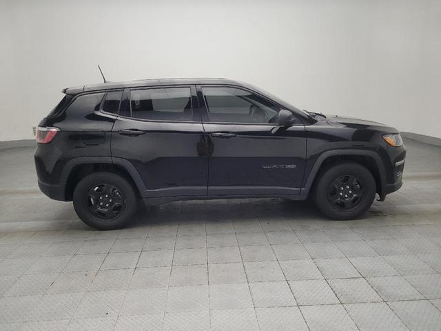 Photo of 2020 Diamond Black Crystal Pearlcoat Jeep Compass