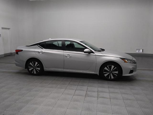 Photo of 2022 Brilliant Silver Metallic Nissan Altima