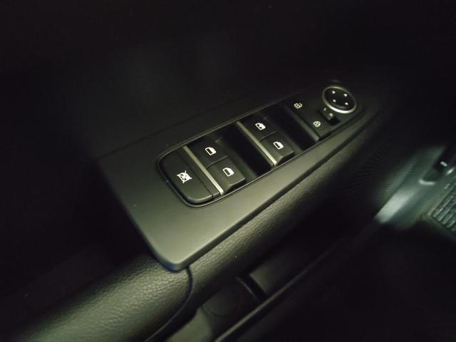 Photo of 2019 Aurora Black Kia Forte