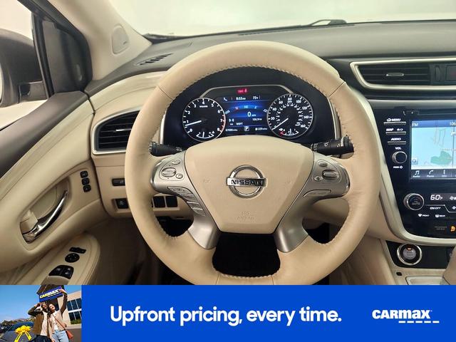 Photo of 2018 White Nissan Murano
