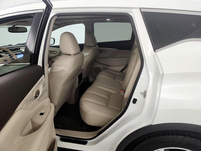 Photo of 2018 White Nissan Murano