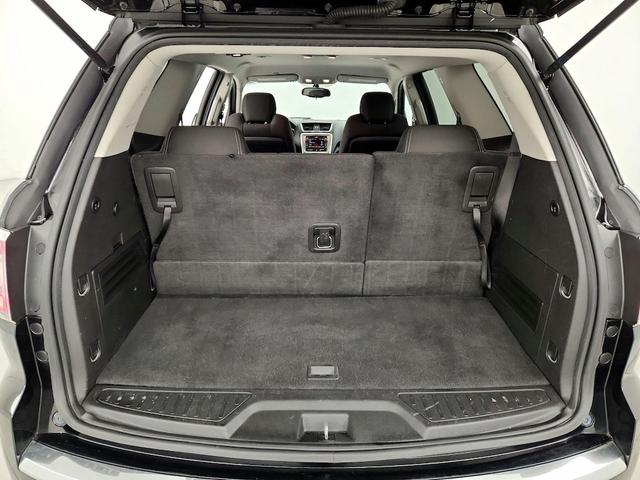 Photo of 2016 Black GMC Acadia