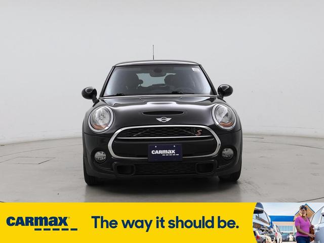 Photo of 2015 Black MINI Hardtop
