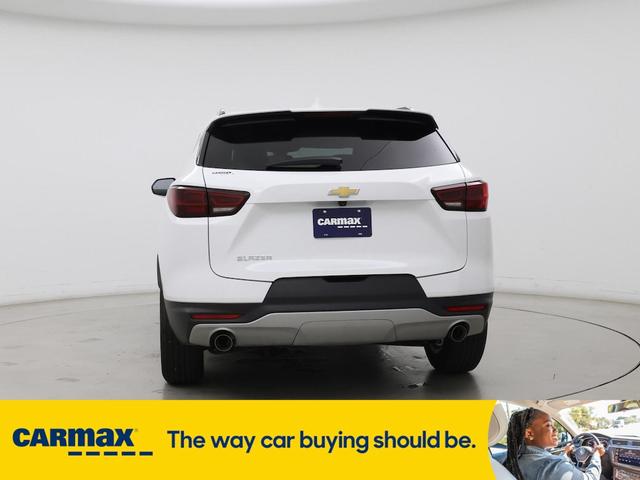 Photo of 2023 White Chevrolet Blazer