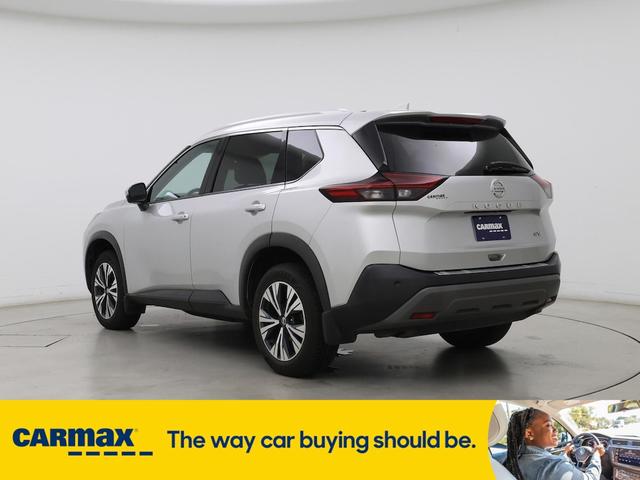 Photo of 2021 Silver Nissan Rogue