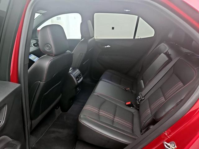 Photo of 2022 Burgundy Chevrolet Equinox