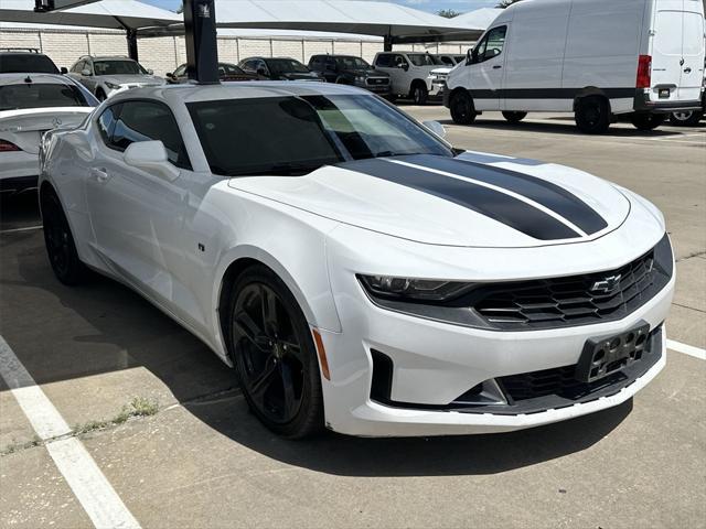 Photo of 2020 Summit White Chevrolet Camaro