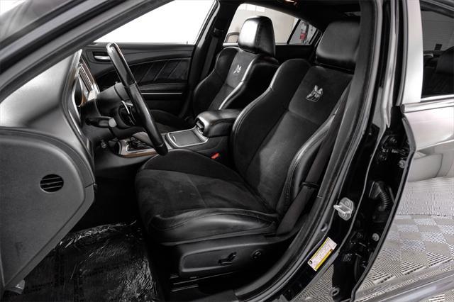 Photo of 2020 Pitch Black Clearcoat Dodge Charger