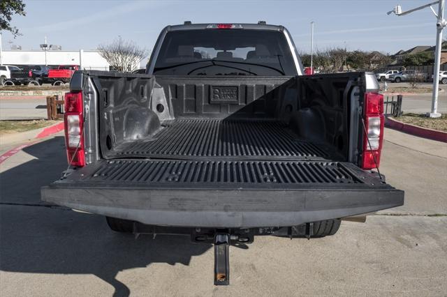 Photo of 2022 CARBONIZED GRAY Ford F-250