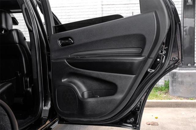 Photo of 2022 DB Black Clearcoat Dodge Durango