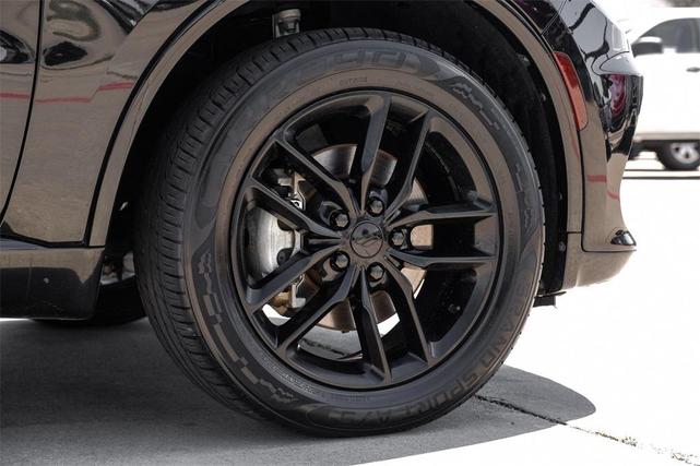 Photo of 2022 DB Black Clearcoat Dodge Durango