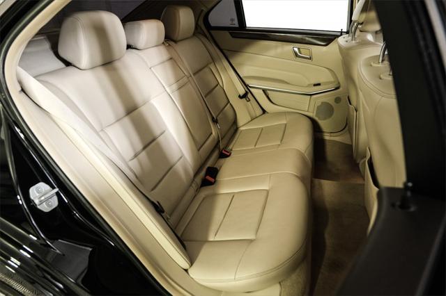 Photo of 2016 Black Mercedes-Benz E-Class