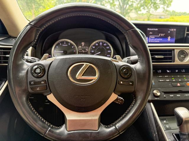 Photo of 2015 Blue Lexus IS 250