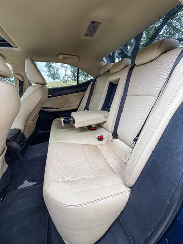 Photo of 2015 Blue Lexus IS 250
