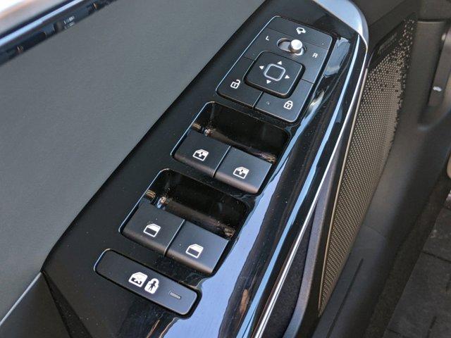 Photo of 2022 Aurora Black Pearl Kia EV6