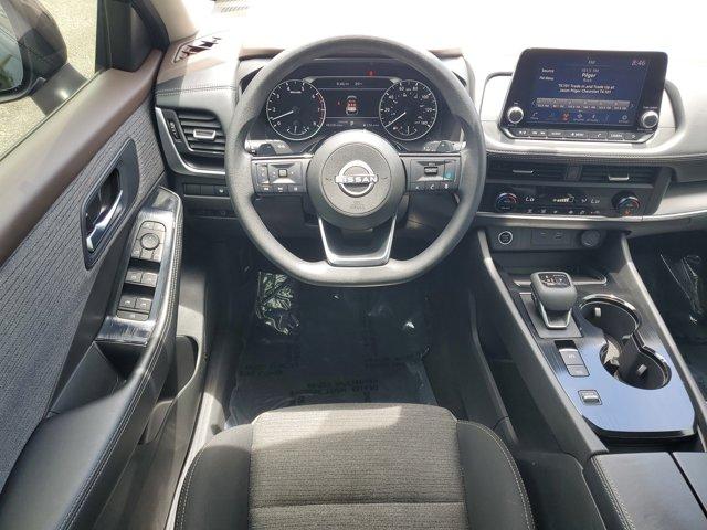 Photo of 2023 Super Black Nissan Rogue