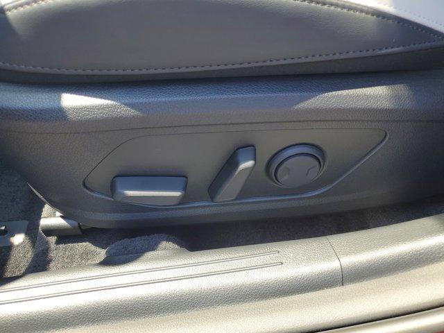 Photo of 2026 Runway Red Kia K5