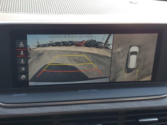 Photo of 2021 Glacial White Pearl Kia Telluride