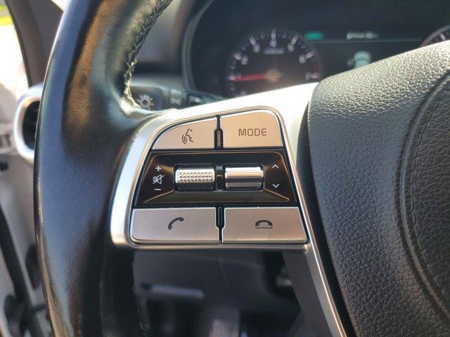 Photo of 2021 Glacial White Pearl Kia Telluride