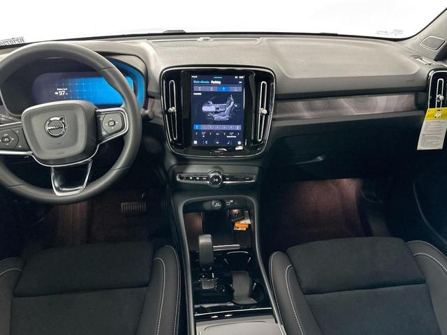 Photo of 2024 COL73400 Volvo C40 Recharge Pure Electric