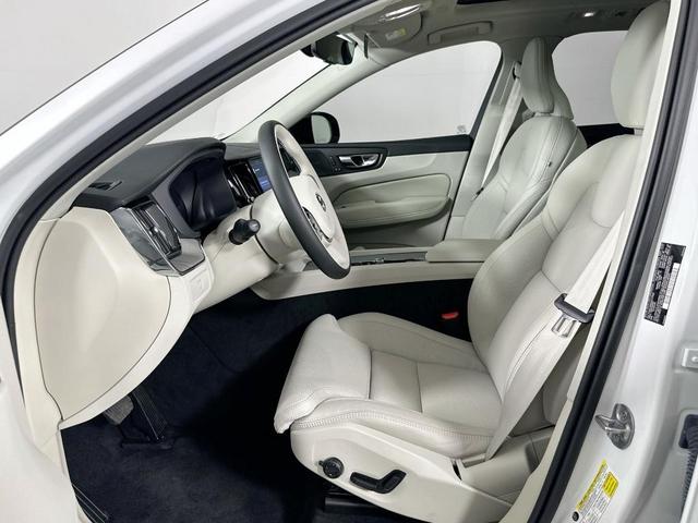Photo of 2025 COL70700 Volvo XC60