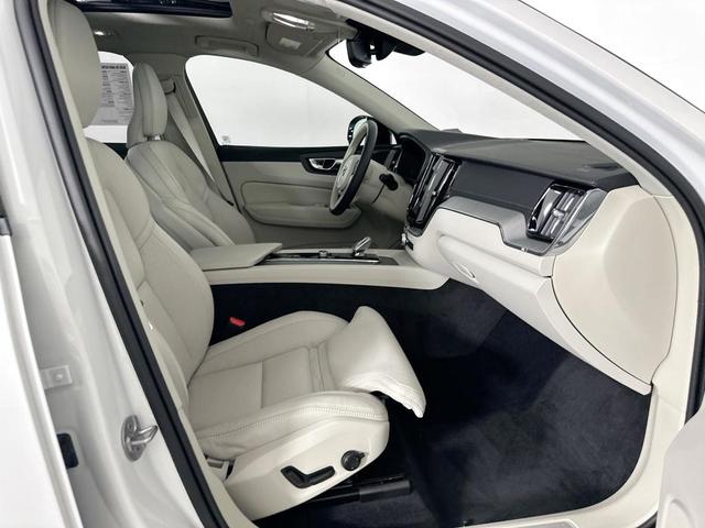 Photo of 2025 COL70700 Volvo XC60