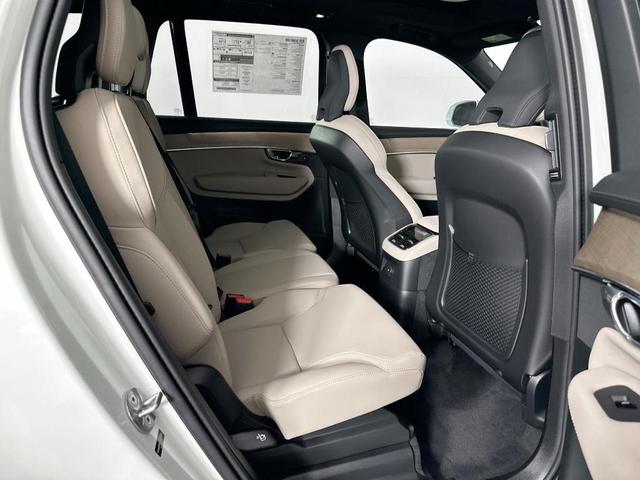 Photo of 2025 COL70700 Volvo XC90 Plug-In Hybrid