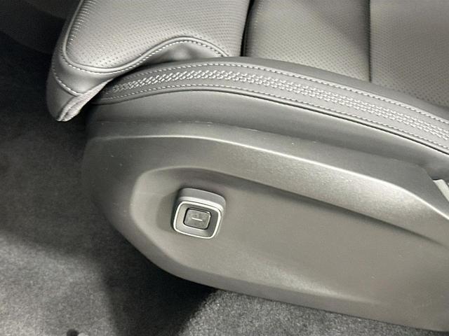 Photo of 2025 COL72300 Volvo EX90