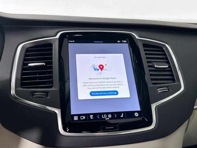 Photo of 2025 Denim Blue Metallic Volvo XC90 Plug-In Hybrid