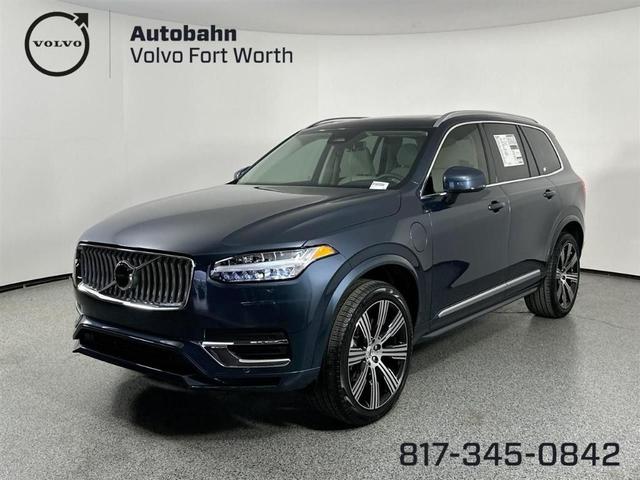 Photo of 2025 Denim Blue Metallic Volvo XC90 Plug-In Hybrid