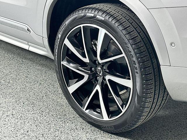 Photo of 2024 Silver Volvo XC90