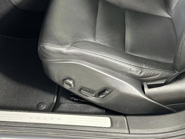 Photo of 2020 Osmium Gray Metallic Volvo S60