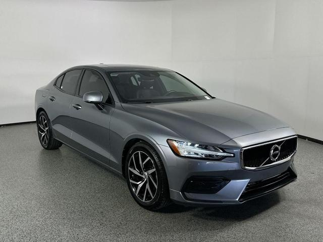 Photo of 2020 Osmium Gray Metallic Volvo S60