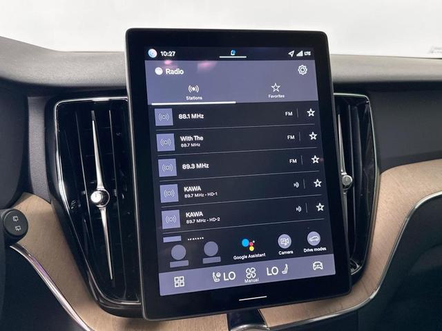 Photo of 2026 White Volvo XC60